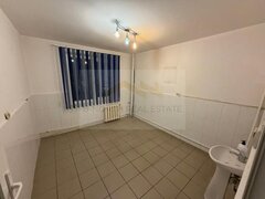 Berceni, spatiu comercial 4 camere parter, ideal servicii medicale/birou